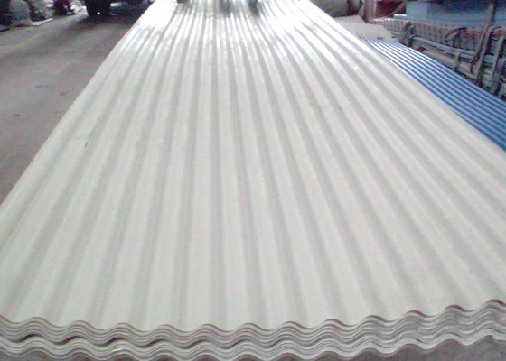 Καλό κεραμίδι 1.0mm υλικού κατασκευής σκεπής PVC αντίστασης αντίκτυπου για το εργοστάσιο Carport