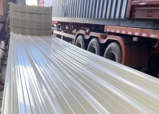 Η αδιάβροχη πλαστική στέγη PVC κεραμώνει το μακρύ φύλλο 1.0mm στεγών βοτσάλων ζωής υπηρεσιών πάχος